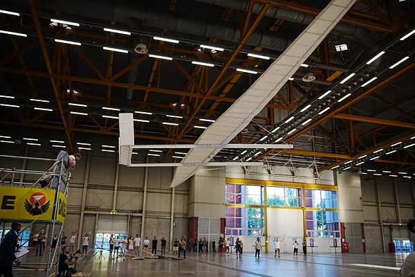 Kağıt uçak gerçek uçak mantığıyla tasarlandı