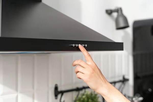 During the summer months, when heat waves make the house unbearable, kitchens can turn into veritable ovens due to meal preparations.