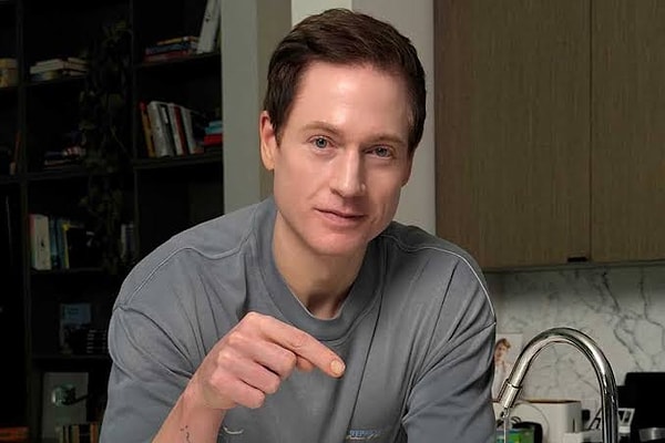 Biyohacker Bryan Johnson'ın "Blueprint" Projesi