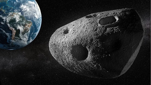Historic Event to See with Naked Eye: Giant Asteroid Apophis to Skim Past Earth!