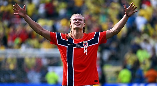 Erling Haaland aktif en iyi golcülerden biri.