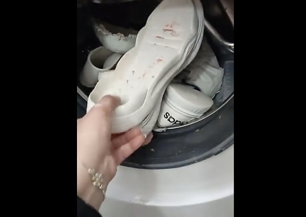 The issue is not the washing machine, but improper washing.