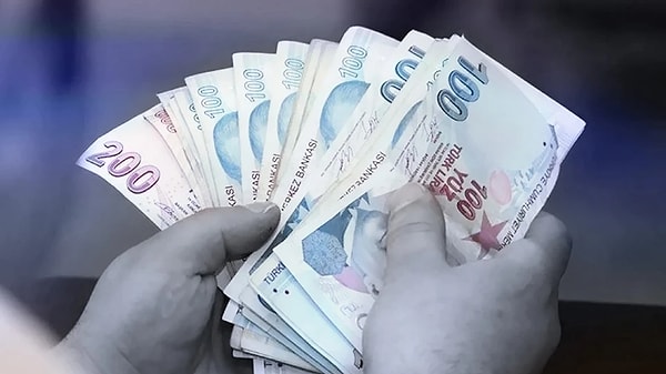 Kuzey Kıbrıs Türk Cumhuriyeti’nde Asgari Ücret Saptama Komisyonu, ara zam için üçüncü kez toplandı.