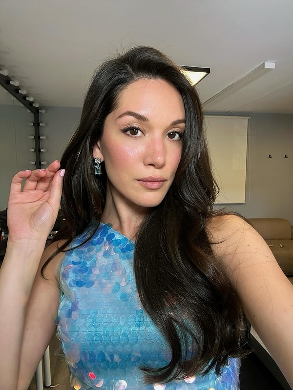 Ünlü oyuncu Hazal Subaşı'na Star TV'nin iddialı dizisinden başrol teklifi!