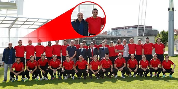 Hoca ve öğrenci dev finalde kozlarını paylaşacak.