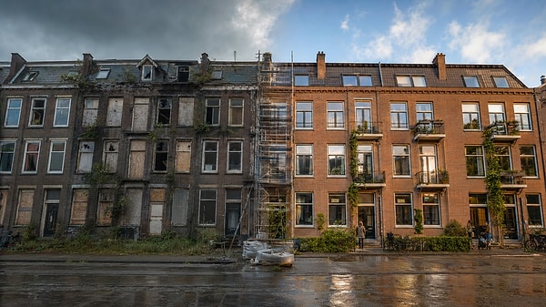 The houses were free of charge, yet the renovation expenses were covered by the residents.