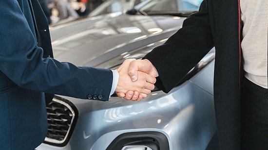 Negotiates Car Deals for Others and Reaches $200,000 in Monthly Revenue