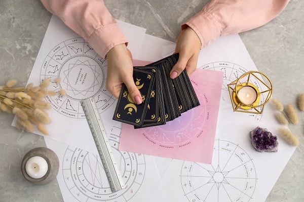 Ağustos'un En Önemli Astrolojik Olayı: Başak Burcunda Güneş Tutulması