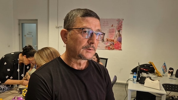 After discovering a lump in his hand during a bath, he found himself on the way to the hospital. Ilyas Akman was diagnosed with breast cancer.