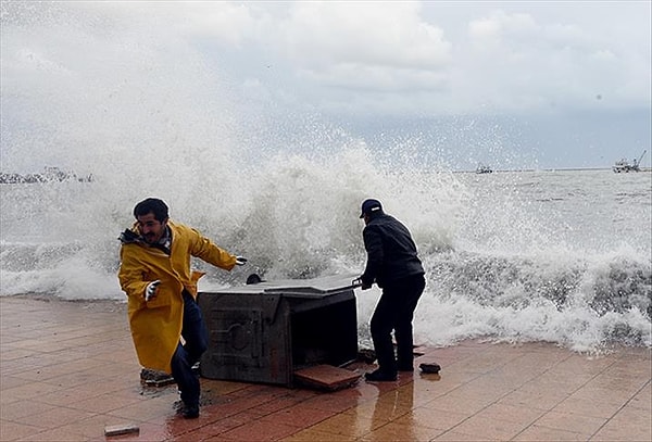 A warning for Istanbul also came from AKOM.
