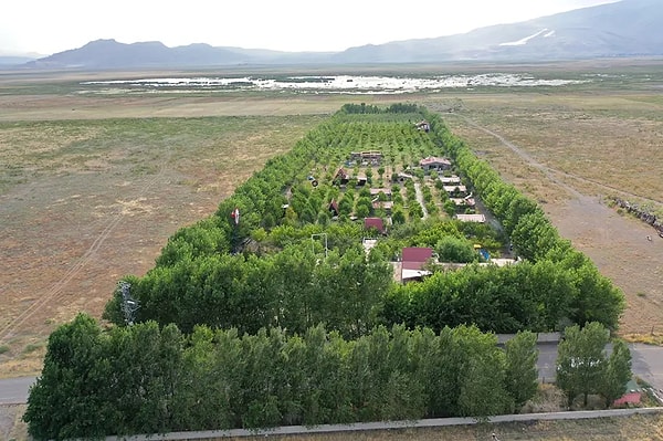 Zorlu iklim şartlarına rağmen gerçekleştirilen üretim bölgedeki olumsuz algıyı kırdı.
