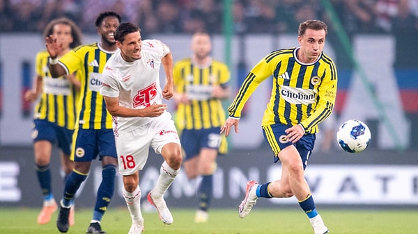 UEFA Şampiyonlar Ligi'nde 3. ön eleme turunda yer alan Fenerbahçe, Sturm Graz'ı geçmesi durumunda play-off turunda Lyon-Sparta Prag eşleşmesinin galibine karşı mücadele verecek.