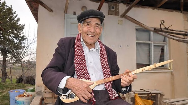 Jérôme Cler'in Keşfi ve "Ormanın Arkasında" Belgeseli