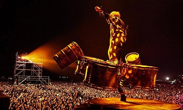 İstanbul'da Bu Hafta Sonu Hangi Pop Konserine Gidilir?