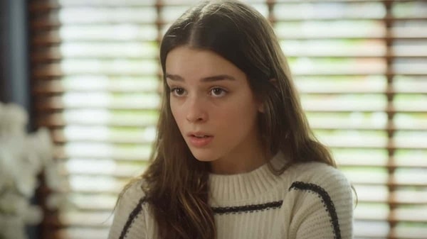The recent family crisis of 17-year-old actress Ülkü Hilal Çiftçi, who appears on the screen with the new series "Underground" on NOW TV, has become one of the most talked-about topics in the entertainment news lately.