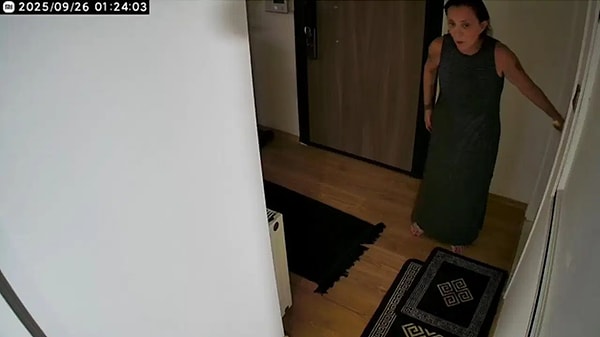 Güllü'nün ölümünün ardından ekran karşısına geçen, annesinin kaybıyla ilgili açıklamalar yapan Tuğyan Ülkem Gülter hakkındaki şüpheler soruşturma ilerledikçe giderek büyüdü.