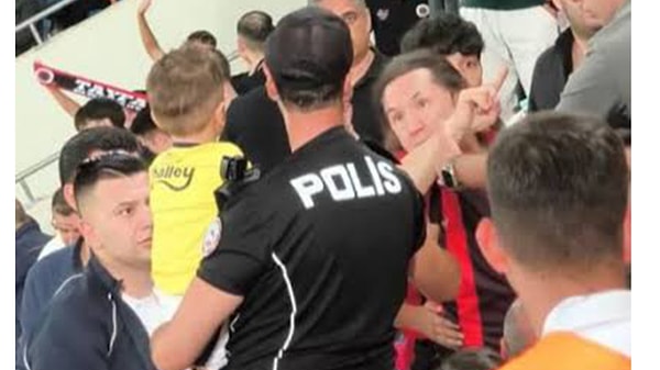 Gençlerbirliği – Fenerbahçe karşılaşmasında Fenerbahçeli küçük taraftara yönelik tepkisiyle gündeme gelen kişi adliyeye sevk edilmişti.