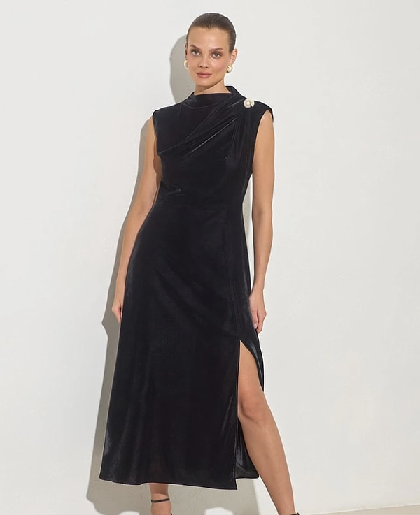 Setre kadife siyah elbise sepette %50 indirimle 4.999,00 TL yerine net 2.499,50 TL!