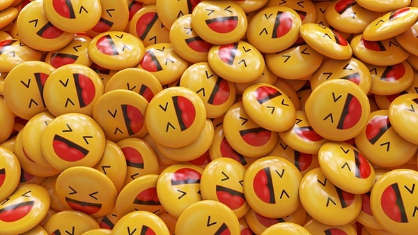 Eski nesiller bu emojileri gülmeyi ifade etmek için kullanmaya devam ederken, gençler daha yoğun duygusal ve absürt tepkileri yansıtan sembolleri seçiyorlar.