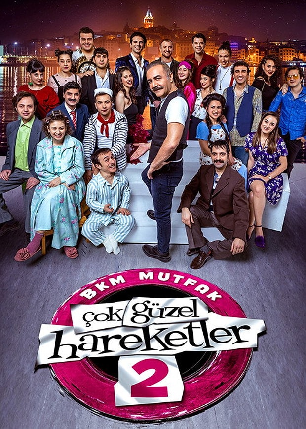 Çok Güzel Hareketler 2 Posteri