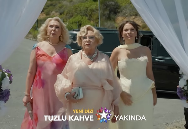 Yeni televizyon sezonunun en çok merak edilen yapımlarından biri olan “Tuzlu Kahve”, 1 Eylül Salı akşamı saat 20.00’de Star TV ekranlarında izleyiciyle buluşmaya hazırlanıyor.