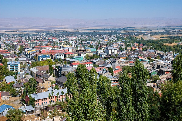 Türkiye'nin en kıskanç ili Muş çıktı, sıralamada Doğu ve Güneydoğu illeri zirveyi paylaştı.
