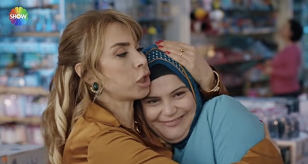 Kızılcık Şerbeti'nin 5. sezonu öncesinde Feyza Civelek'le başlayan ayrılıklar gündemdeki yerini koruyor.