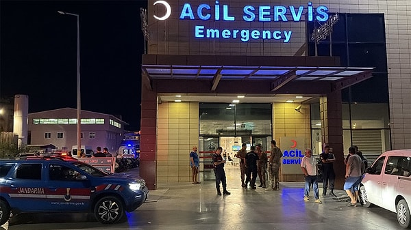 Olayla ilgili başlatılan idari ve adli tahkikat, tahlil sonuçları beklenirken sürüyor.