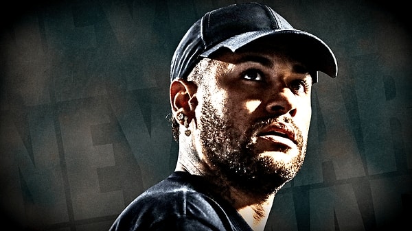 Santos'un Monaco'ya olan borcunu, Neymar'ın ailesine ait NR Sports şirketi kendi hesabından kapattı.