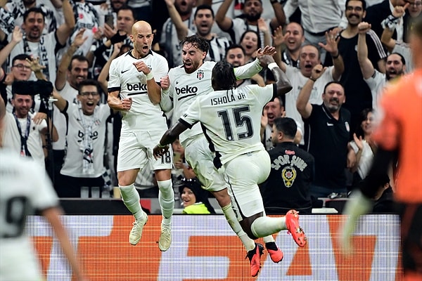 İkinci yarıda Beşiktaş şov başladı.