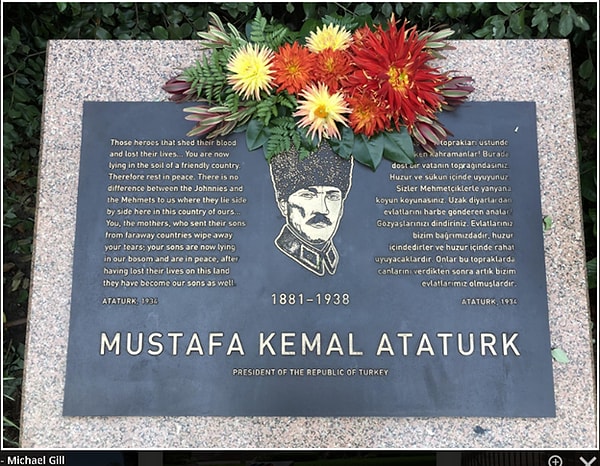 İlker Ayrık, 20 saatlik yolculuğun ardından Atatürk'ün kendilerini karşıladığını söyledi.