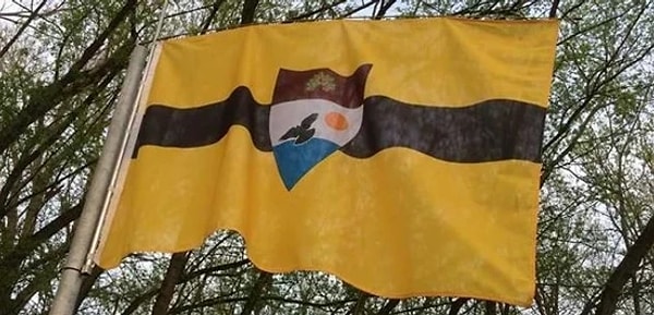 800 binden fazla kişi Liberland vatandaşlığı için başvurdu.