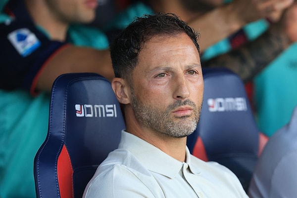Tedesco, Bologna'da dört maçta kaldı.