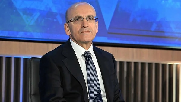 Mehmet Şimşek iddialara tepki göstererek "Programımızı daha da güçlendireceğiz." dedi.