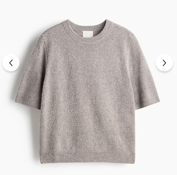 H&M gri-bej kırçıllı triko tişört ile nötr ve elegan geçiş.