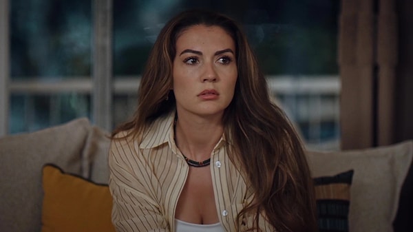 Anne Yarısı'nın 2. bölümü nakış eşliğinde ve altın günü havasında izlenecek.