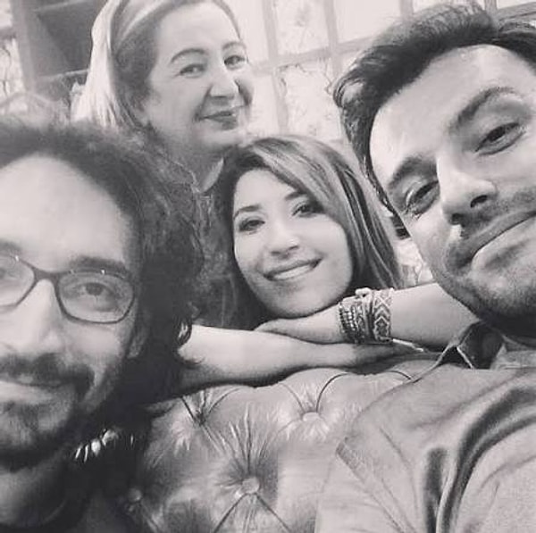 O unutulmaz kadronun iki önemli ismi de Şebnem Bozoklu ve Salih Bademci'ydi.