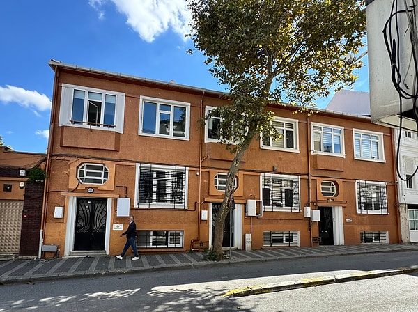 Apartmanın sahibi Reşat Kaynar, Latife Hanım'ın günlüklerini okuyan tek kişiydi.