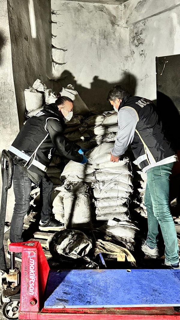 Teknik ve fiziki takibin ardından şüphelinin evine ve eklentilerine arama yapıldı