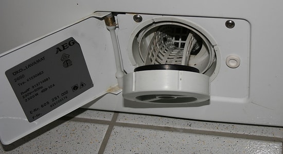 Neither Detergent nor Bleach: The True Cause of Washing Machine Odors Revealed