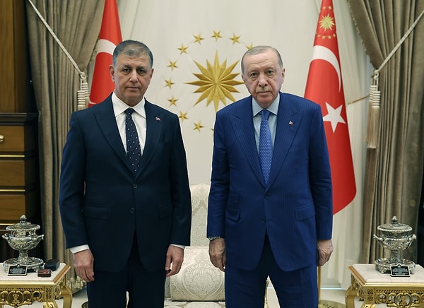 Üyeliği e-Devlet'ten bitirdi.