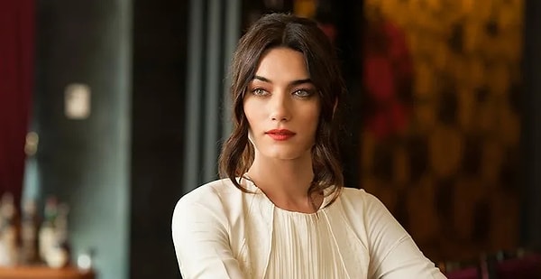 "Yaş ilerledikçe roller değişiyor mu?" sorusuna Hande Subaşı'dan net yanıt!