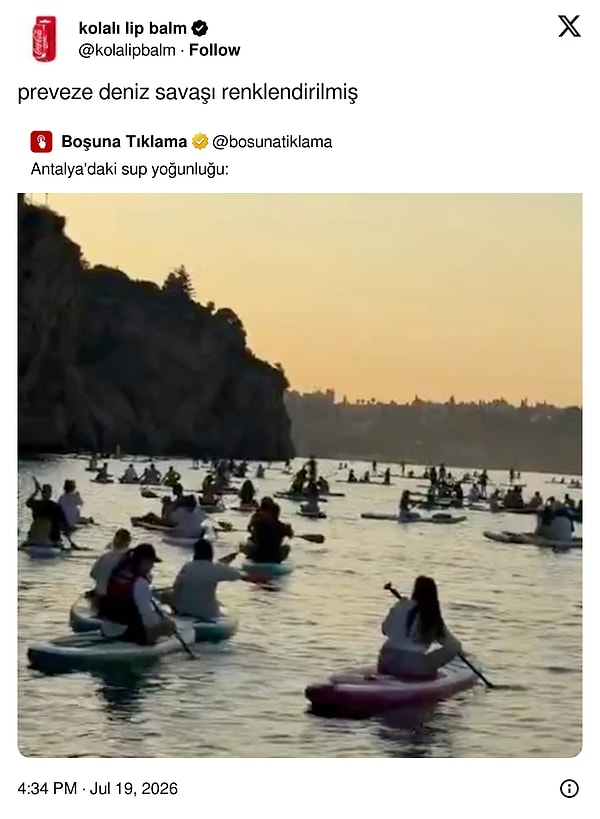 Antalya'da sup kalabalığı Preveze Deniz Savaşı'nın renklendirilmiş hâline benzedi