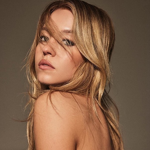 Sydney Sweeney, televizyon dizileriyle yakaladığı çıkışı sinemaya taşıdı.
