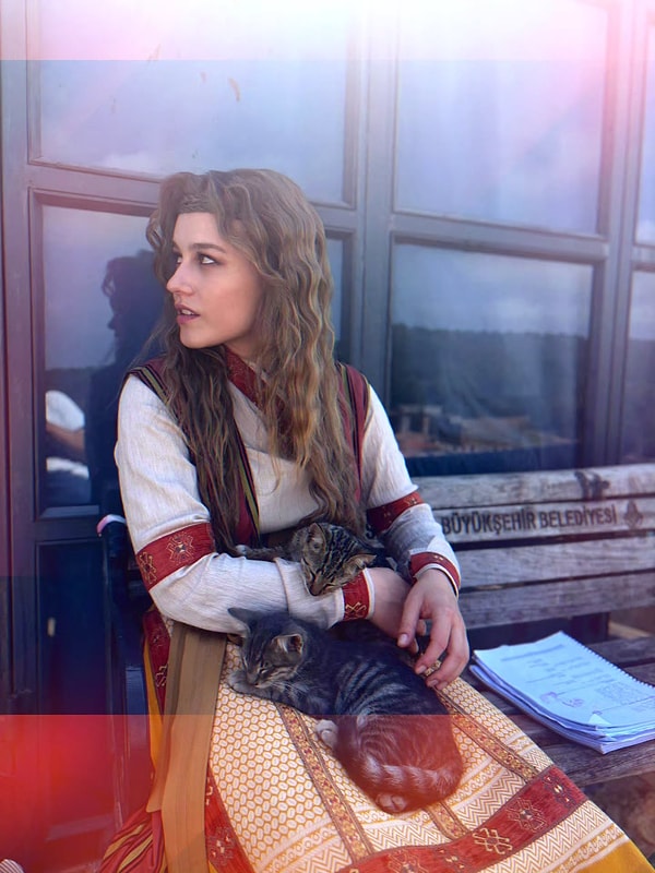 Aşk ve Taht'ın Destina'sı Merjem Šiljak, finalin ardından setten kareler paylaşarak ekip arkadaşlarına veda etti.