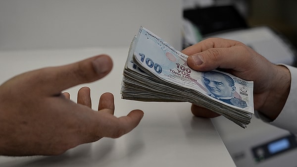 SGK uzmanı Özgür Erdursun, 2027 emekli maaşını tek tek hesapladı.