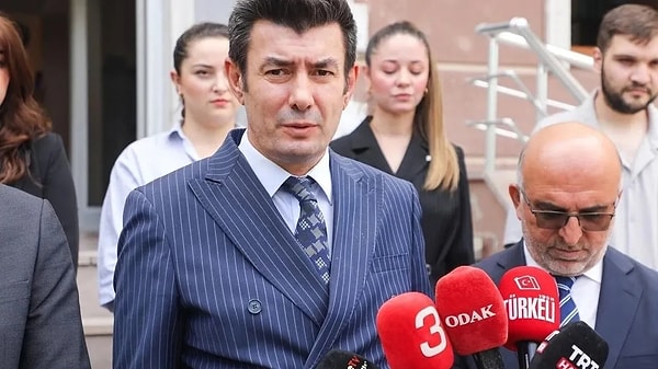 Kaymakamlıktan vali yardımcılığına uzanan kariyer.