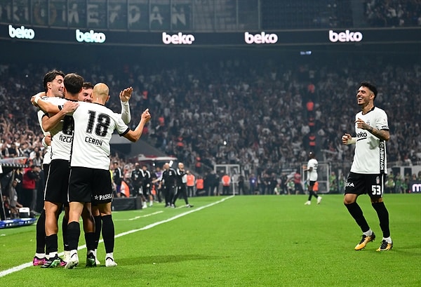 Beşiktaş ilk yarıdaki gollerle sonuca gitti.