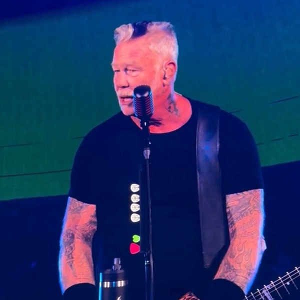 Hetfield: Metallica'nın gündemi "sevgi, enerji ve müzik"