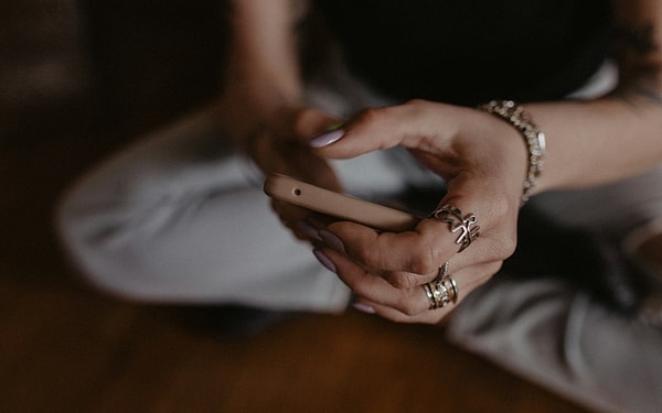 Z kuşağının yüzde 62'si astrolojiye inanıyor ama Y kuşağında bu oran yüzde 83.